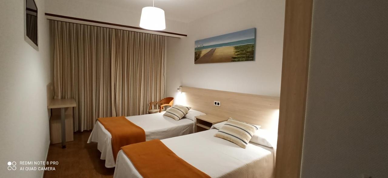 Hostal Rivas Finisterre Exteriör bild